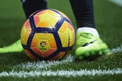 巴塞罗那欧冠小组赛三连胜击溃顿涅茨克矿工，梅西苏亚雷斯闪耀！