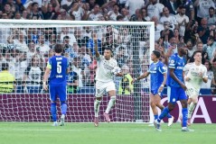 维尔茨的崛起：从勒沃库森到利物浦的华丽转身与金球奖之路