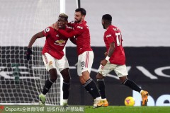 曼联英超困境：343阵型掣肘，阿莫林教练面临下课危机